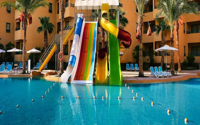 Eagles Downtown Zahabia & Beach Resort