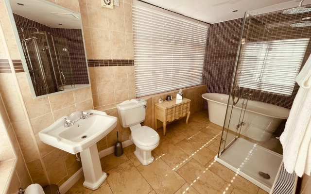 Nuthurst Grange Country House Hotel