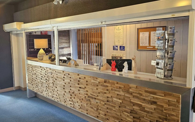 Brit Hotel Confort Gien