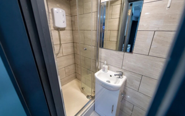 Spacious 1-bed Studio in Birmingham