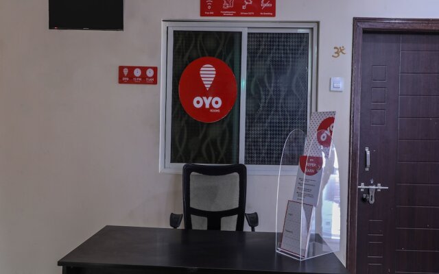 OYO 15457 Grd Residency