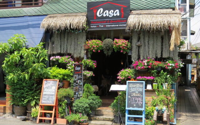 Casa - Restaurant & Guesthouse