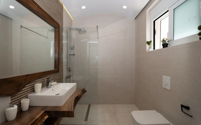 Luxury Villas by Monika Experiences