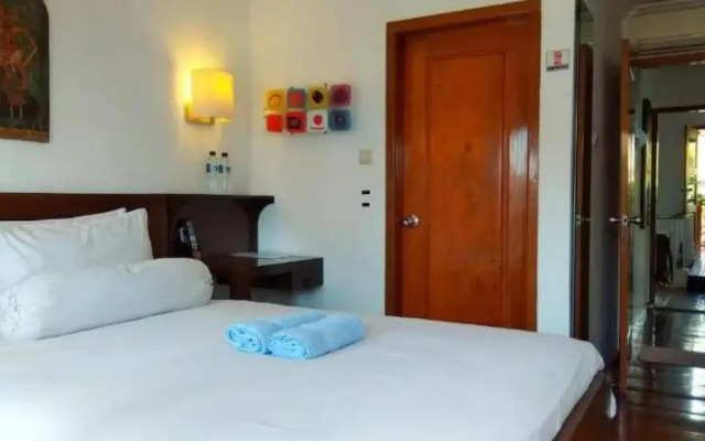 Jos And Hanny Homestay By Zuzu