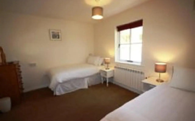 93 Clifden Glen Holiday Home