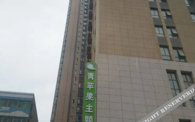 Green Apple Theme Hotel