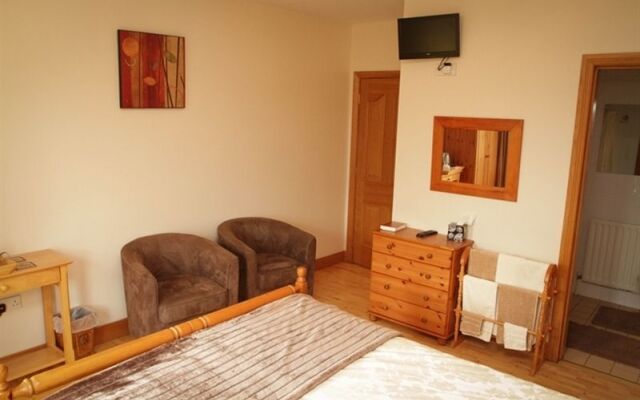 Kilmail Country Chalet