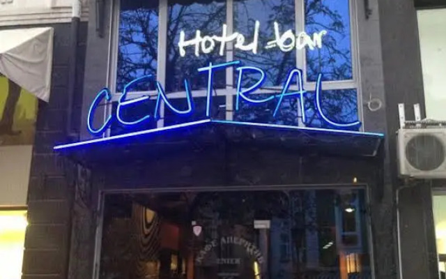 Central Hotel