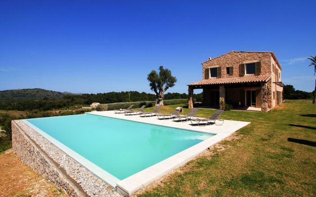 Beautiful Mansion in Arta Majorca With Swimming Pool