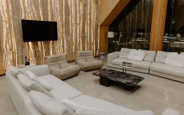 Floating deck resort