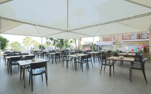 EOS Beach Resort
