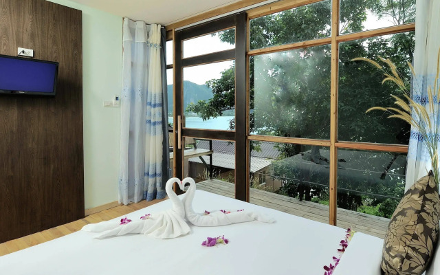 Phi Phi Sea Sky Resort