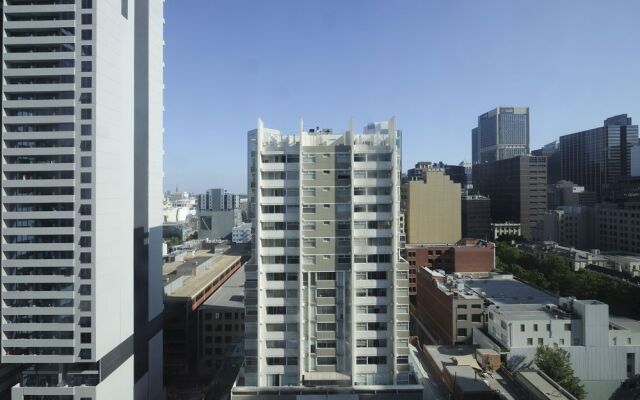 Mono Apartments on La Trobe