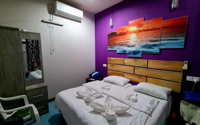 Jerrys Dive Lodge Guest House