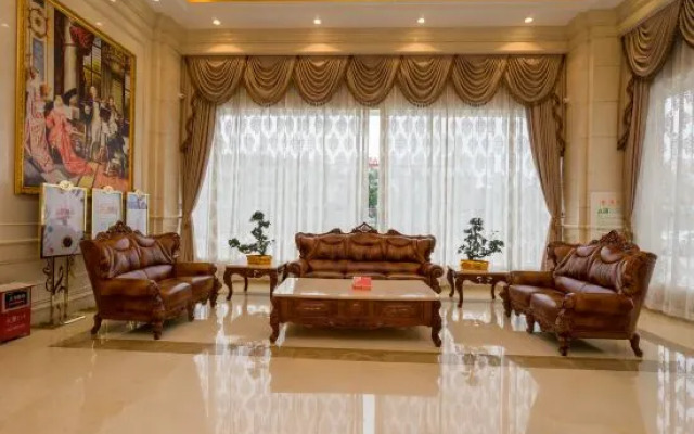 Vienna International Hotel (Guangzhou South Station Qifu New Estate Branch)