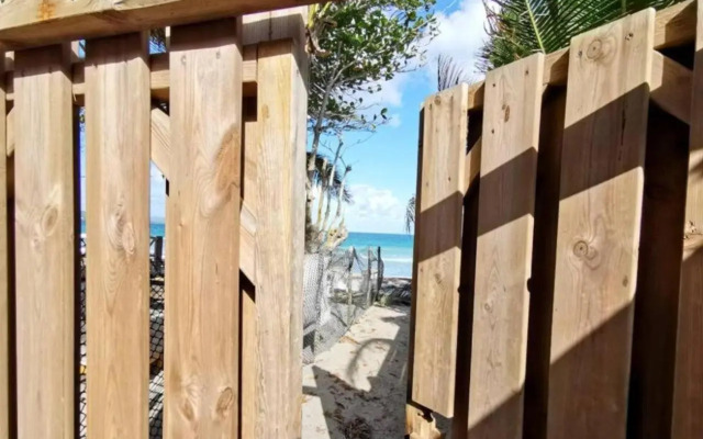 Villa Cocotier à 50 mètres de la plage