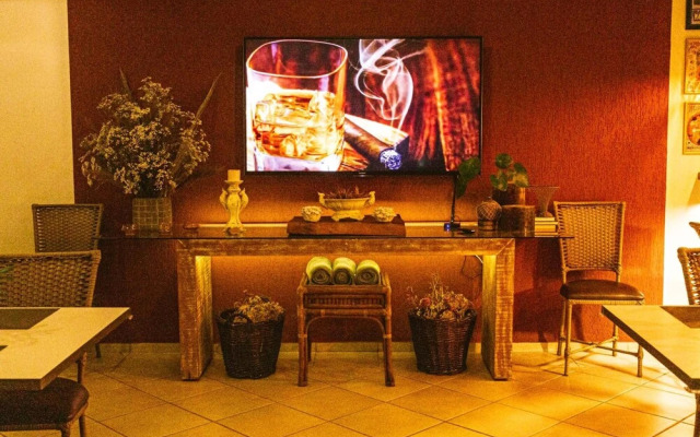 Hotel Roda D' Água