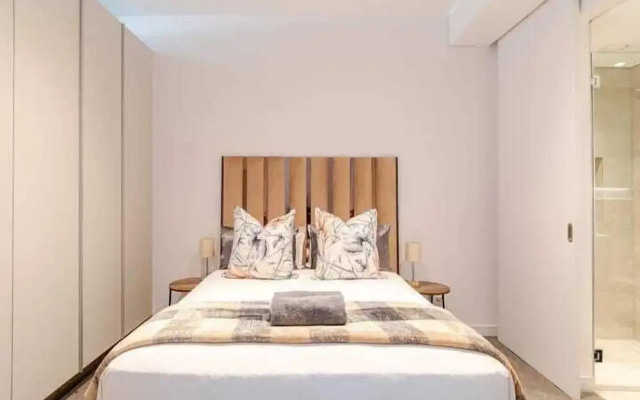 The Rubik Deluxe Apartment