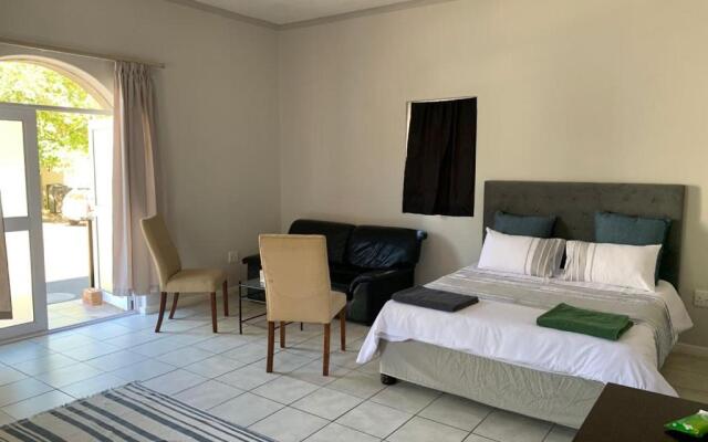 Le Grec Wine Tram Apartment