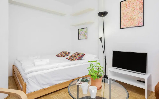 Apartment Kakowskiego Warsaw by Renters