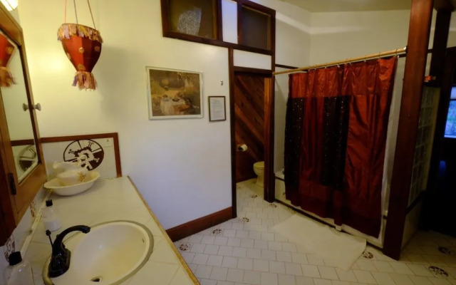 Yosemite Guest Houses