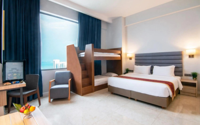 Hompton by the Beach Penang