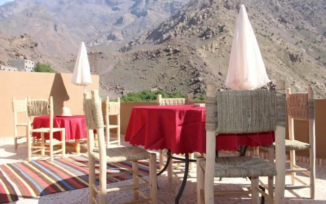 Auberge Armed Toubkal Trek - Hostel