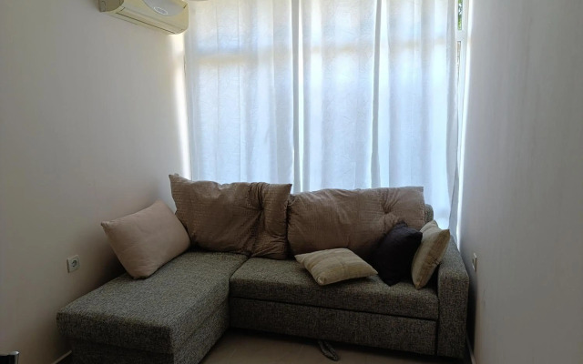 Sun City Apartments