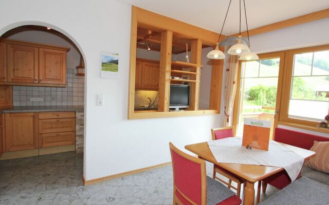 Spacious Apartment With Garden in Tyrol