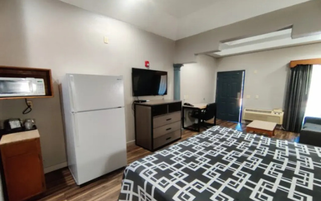 Regency Inn & Suites