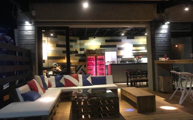 Green Island Bay Resort