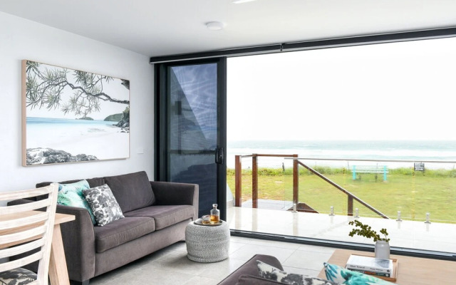 Pacific Dawn by Spicers