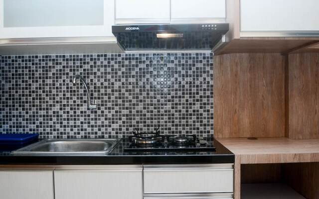 Gorgeous and Strategic Studio Apartment at Capitol Park Residence