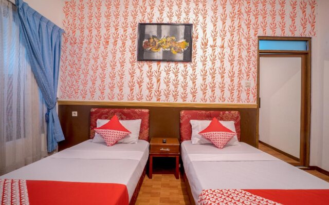 OYO 211 Seruni Guest House