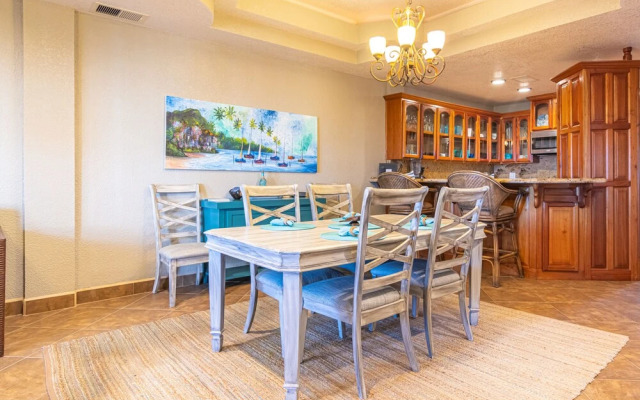 Lighthouse Beach Villas