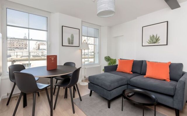 Destiny Scotland Market St Apartments
