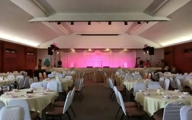 Beverly Hill Park Hotel