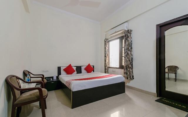 OYO 10753 Hotel Triund Regency