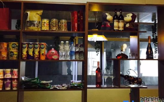 Zhaotong Gunai Homestay (Fada Plaza)