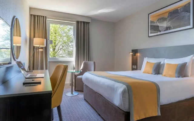 Maldron Hotel Belfast International Airport