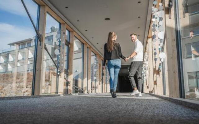 Hüttenhof - Wellnesshotel & Luxus-Bergchalets - Adults only