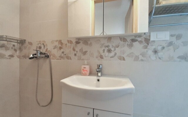 Amazing Apartment in Labin With 2 Bedrooms