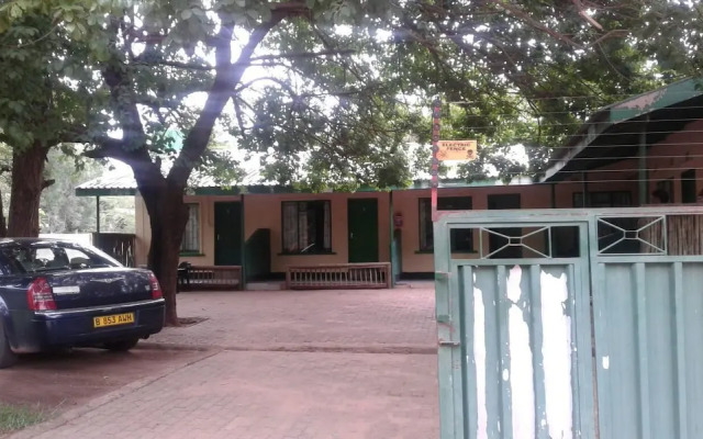 Kazungula Guest House