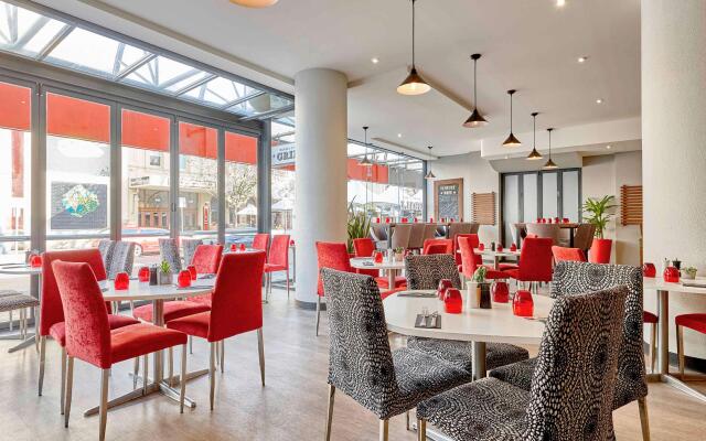 ibis Perth