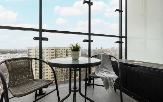 Wola Studio Kasprzaka by Renters