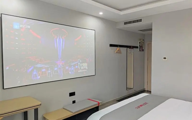 Jun Select Hotel Shaanxi Yulin Hengshan District Bus Station