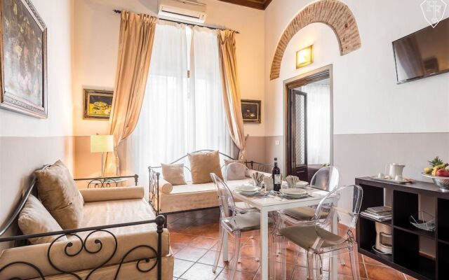 Calzaiuoli Apartments