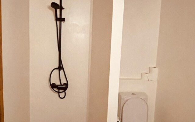 Casa Colinas Roxas by Portucasa