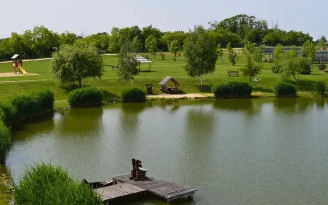 Joó-tó Rönk-vendégház