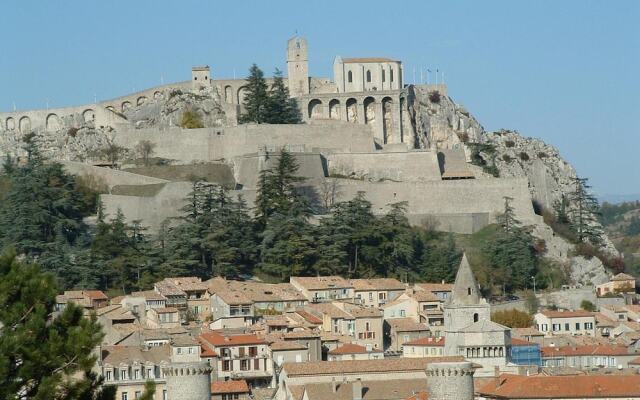 L'Oustalet
